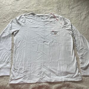 Vineyard Vines Easter Bunny women’s long sleeve tee-shirt: With tag